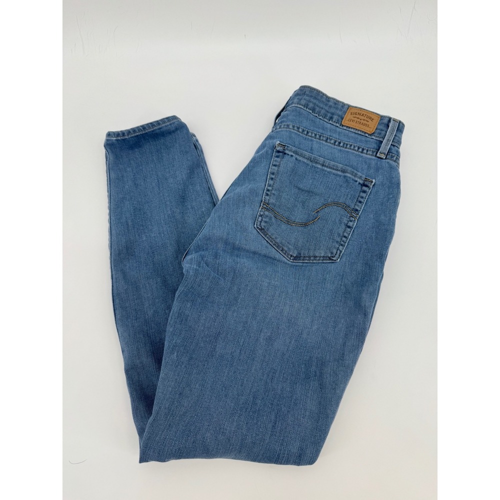 Signature by Levi Strauss Women Blue Mid Rise Skinny Jeans Size 6M W28 L30